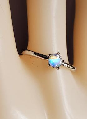 S925纯银镀白金镶天然月光石戒指