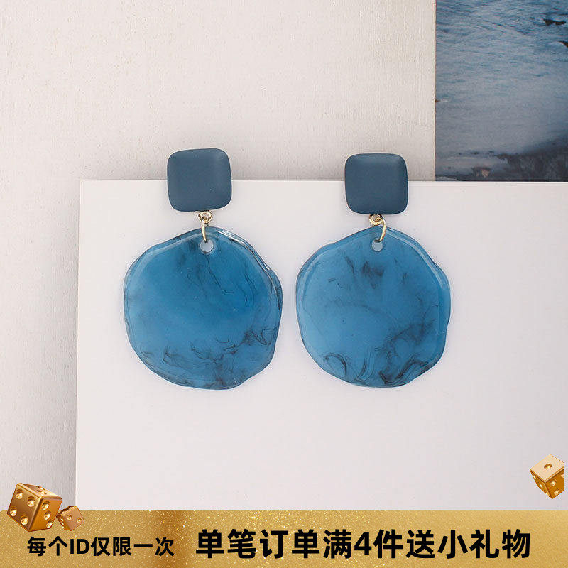 显白哑光蓝色水墨纹圆形大耳环摩登复古港风亚克力耳饰无耳洞耳夹,饰品/流行首饰/时尚饰品新,耳环,淘宝优惠券,粉丝福利购,淘宝优惠卷
