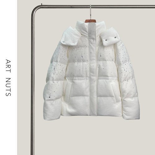 悦迷Art Nuts 简约的线条 秋冬满天星烫钻连帽羽绒服外套
