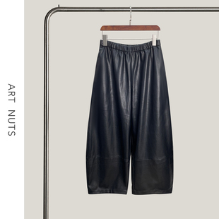 松紧腰极简高腰显瘦弯刀休闲百搭皮裤 悦迷Art 线条 简约 Nuts