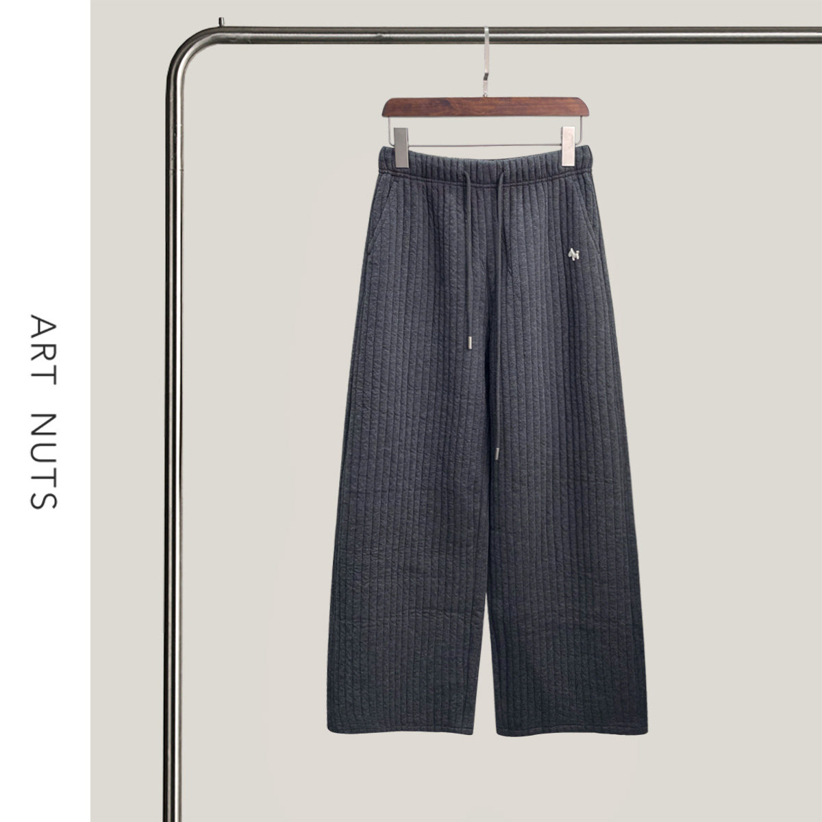 悦迷Art Nuts 简约的线条 秋冬高腰抽绳刺绣小狗加厚阔腿休闲裤