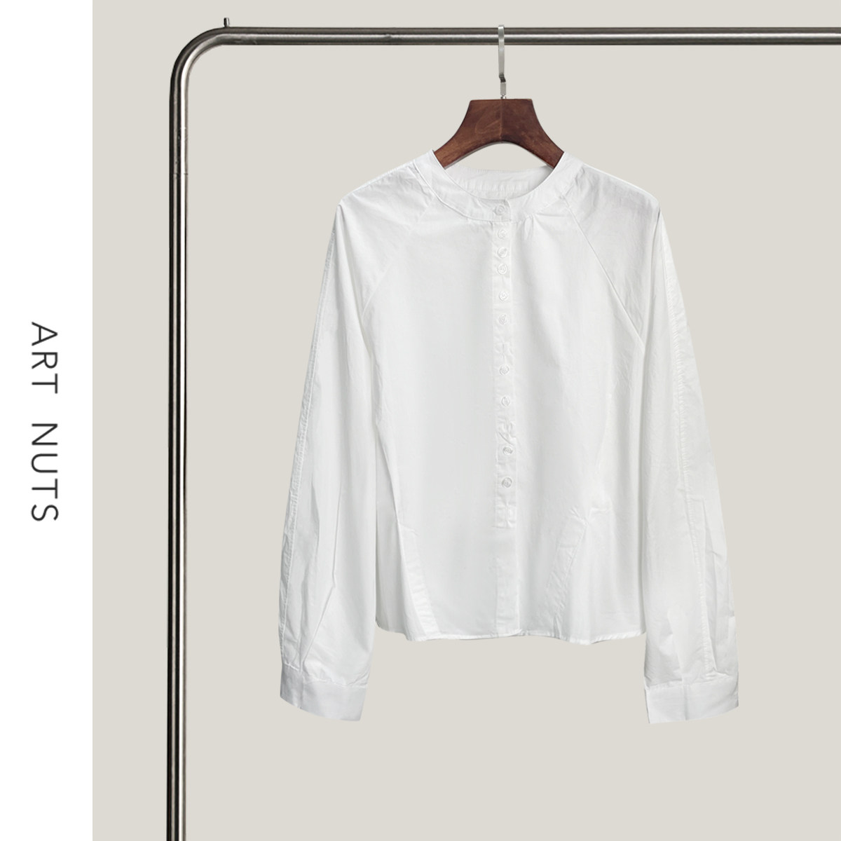 悦迷Art Nuts 简约的线条 秋季浪漫立领单排扣显瘦休闲设计感衬衣