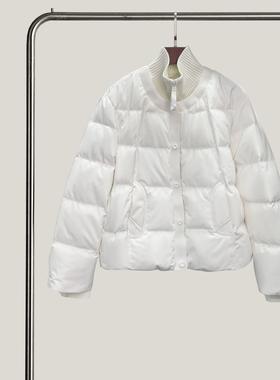 悦迷Art Nuts 简约的线条 秋冬新款拼接针织领假两件羽绒保暖外套