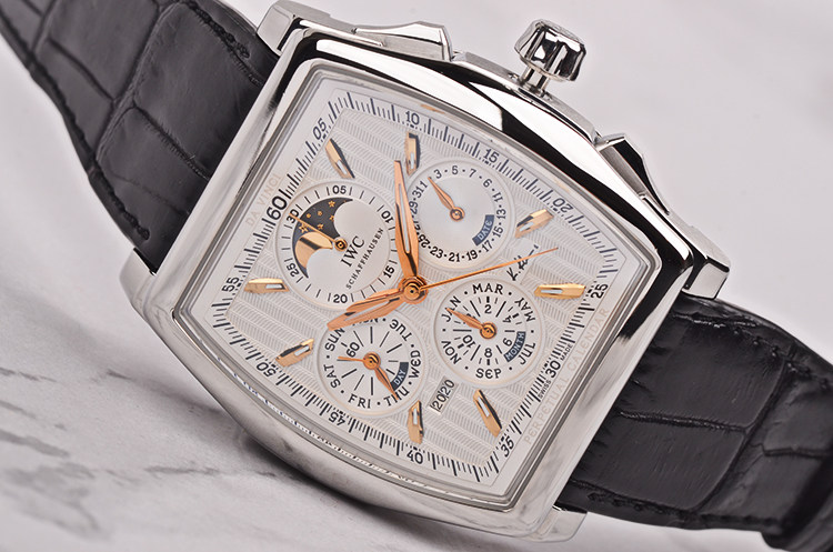 已售出【97新】IWC万国达文西限量万年历月相自动机械计时男表IW376207