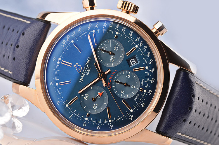 【97新】百年灵越洋系列玫瑰金蓝面计时日历皮带自动男表RB015212