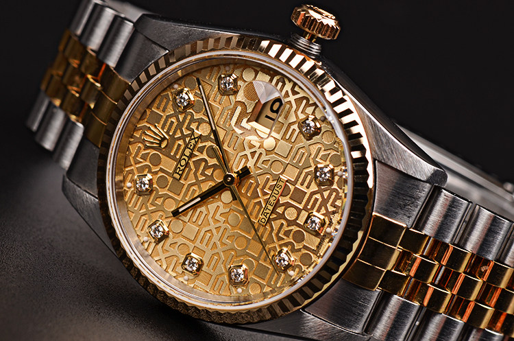 已售出【97新】劳力士日志型黄金及钢电脑面刻度钻大三针日历男表16233G