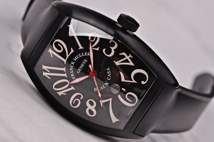 已售出【98新】法兰克穆勒酒桶型PVD钢大三针日历自动男表9880 C DT NR