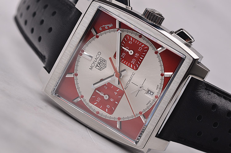 已售出【未使用品】豪雅摩纳哥古董车大奖赛限量版男表CBL2114.FC6486