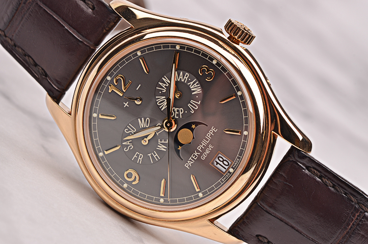 已售出【98新】百达翡丽复杂功能计时黄金年历动显月相男表5146J-010