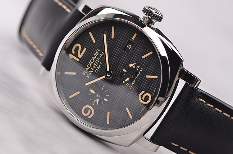 已售出【98新】沛纳海GMT两地时动显小三针自动机械男表pam00628盒证齐