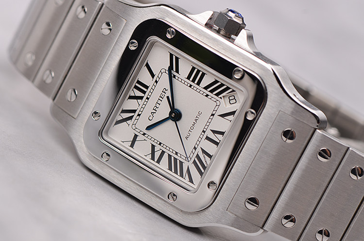 已售出【未使用品】卡地亚山度士大三针日历钢带自动机械男表W20098D6