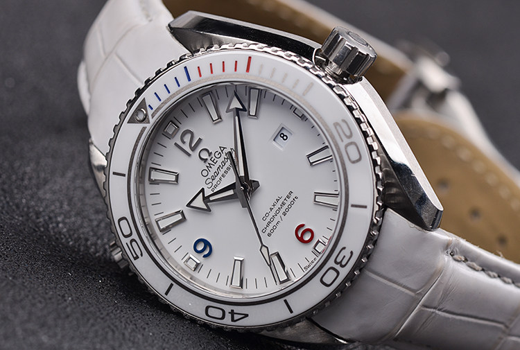 已售出【98新】欧米茄海马“索契2014”限量版腕表522.33.38.20.04.001