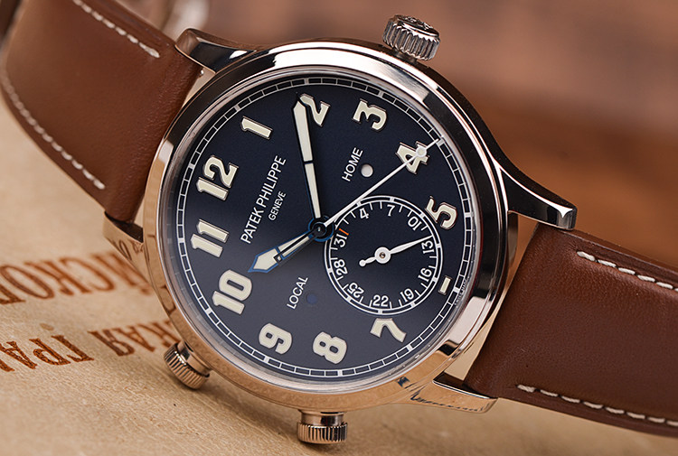 已售出【98新】百达翡丽飞行家旅行时间白金蓝面两地时男表5524G-001