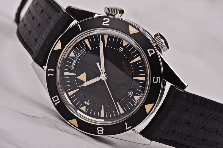 已售出【98新】积家深海传奇黑盘大三针闹铃自动机械皮带男表Q2028470