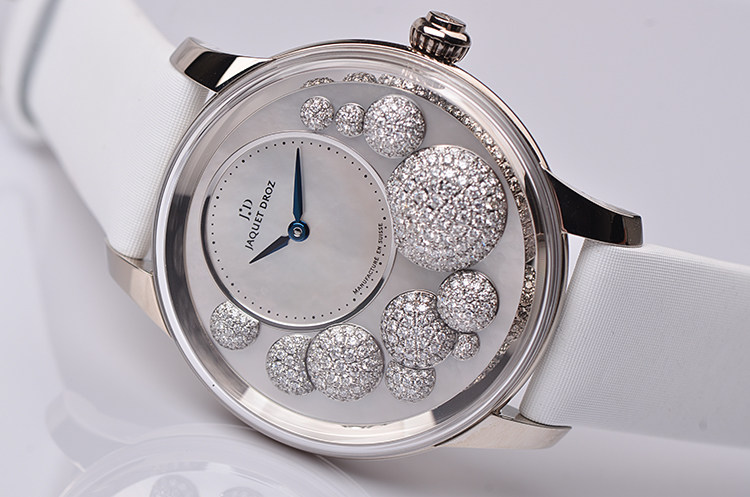 已售出【99新】雅克德罗白金镶钻珍珠贝母面自动机械皮带女表J005024534