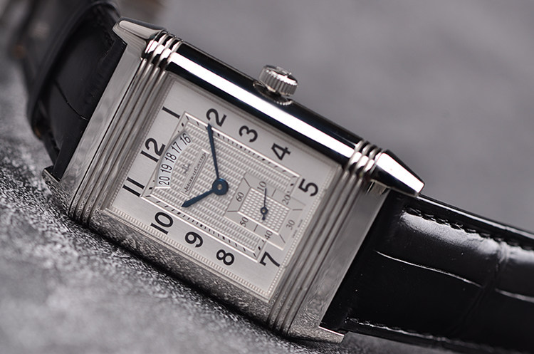 已售出【98新】积家翻转面双表盘GMT两地时日历手上链男表Q3748421全套