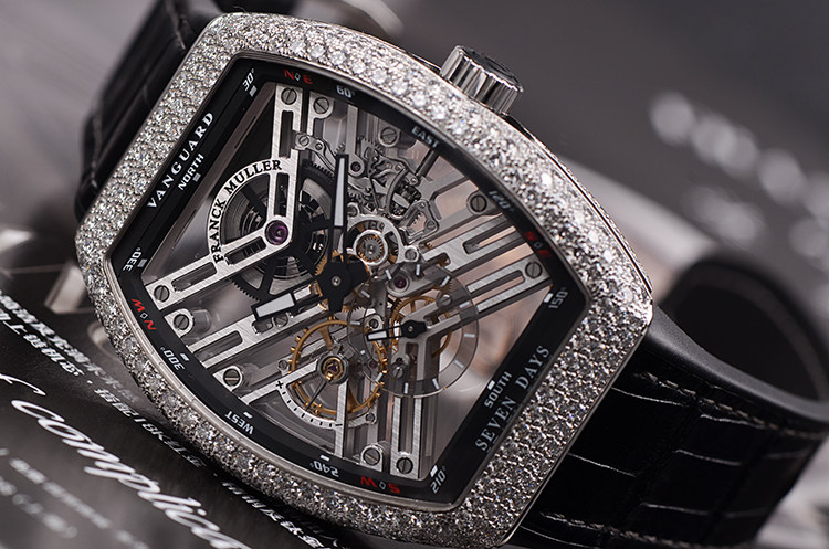 已售出【未使用品】法兰克穆勒钛金属镶钻全镂空男表V45 S6 SQT D AC NR