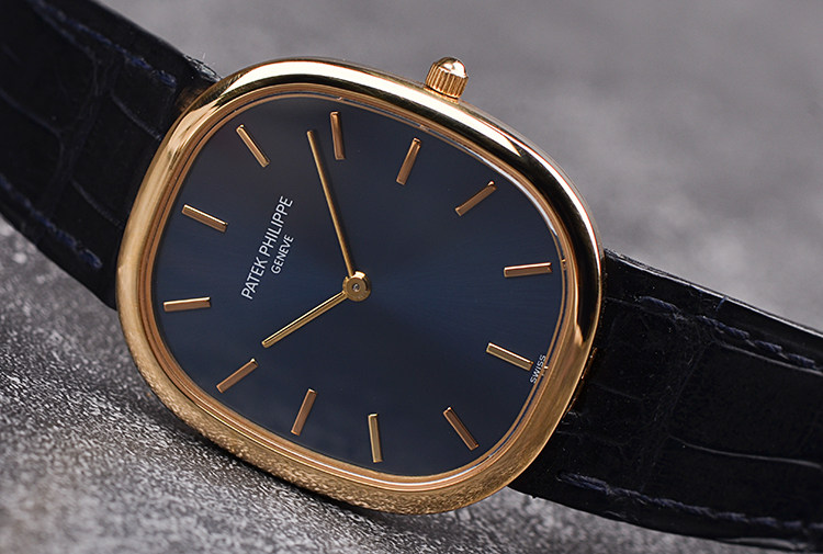 已售出【98新】百达翡丽黄金超薄蓝面自动机械皮带腕表3738/100J-012