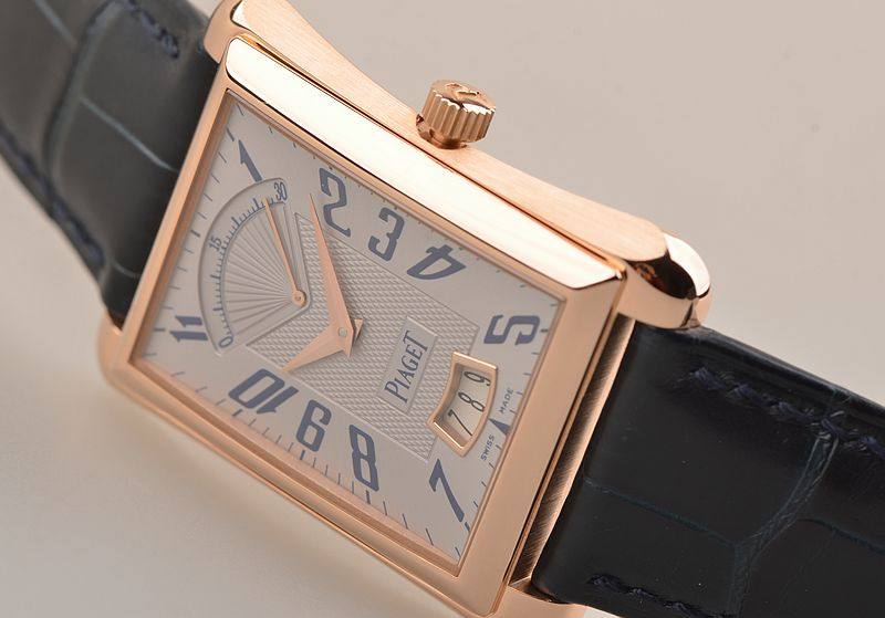 【已售出】伯爵黑带玫瑰金秒针逆跳大日历皮带P10109