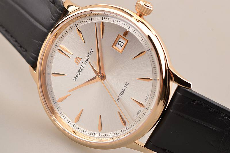 已售出【未使用品】艾美玫瑰金银盘大三针日历皮带男表LC6037-PG101-131