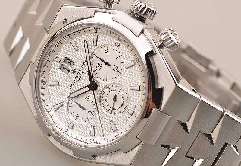 已售出【98新】江诗丹顿纵横四海大日历计时自动男表49150/B01A-9095