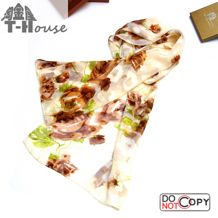 春季长款百搭丝巾