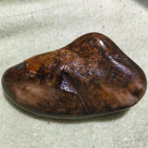 新疆和田玉籽料 桃花玉 紫罗兰 直闪石玉 粉玉虎皮原石502克