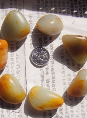 121.3克新疆和田玉籽料--手链（形状饱满，皮色好，原籽无修）