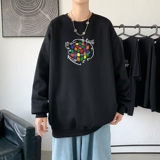 黑色