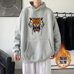 L2894P65潮流元素潮趣加绒加厚连帽印花常规款连帽卫衣男图片