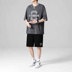 TZ3669轻奢时尚感男士短袖t恤男夏季薄款潮牌短裤休闲运动套装图片