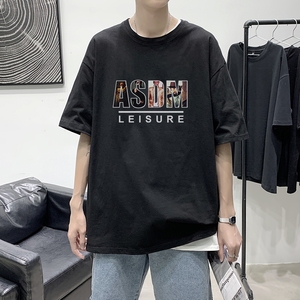 T1543P25港风英伦印花圆领T恤男加大加肥港风模特男士宽松T恤图片