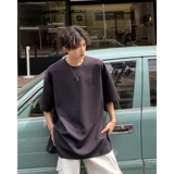 深灰色