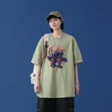 浅绿色