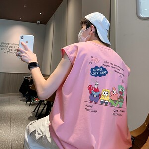 TW7153P28夏季新款无袖背心男宽松休闲百搭坎肩上衣潮流印花T恤图片