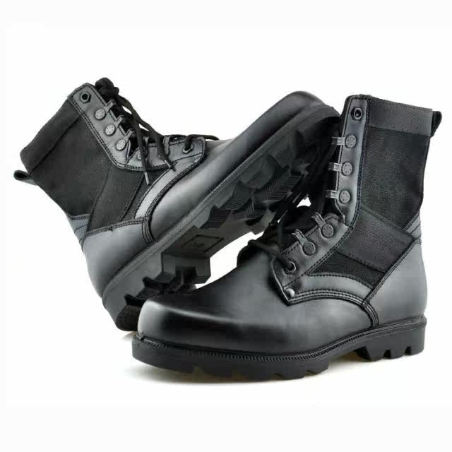 Boots militaires en cuir - amortissement - Ref 1401700 Image 1