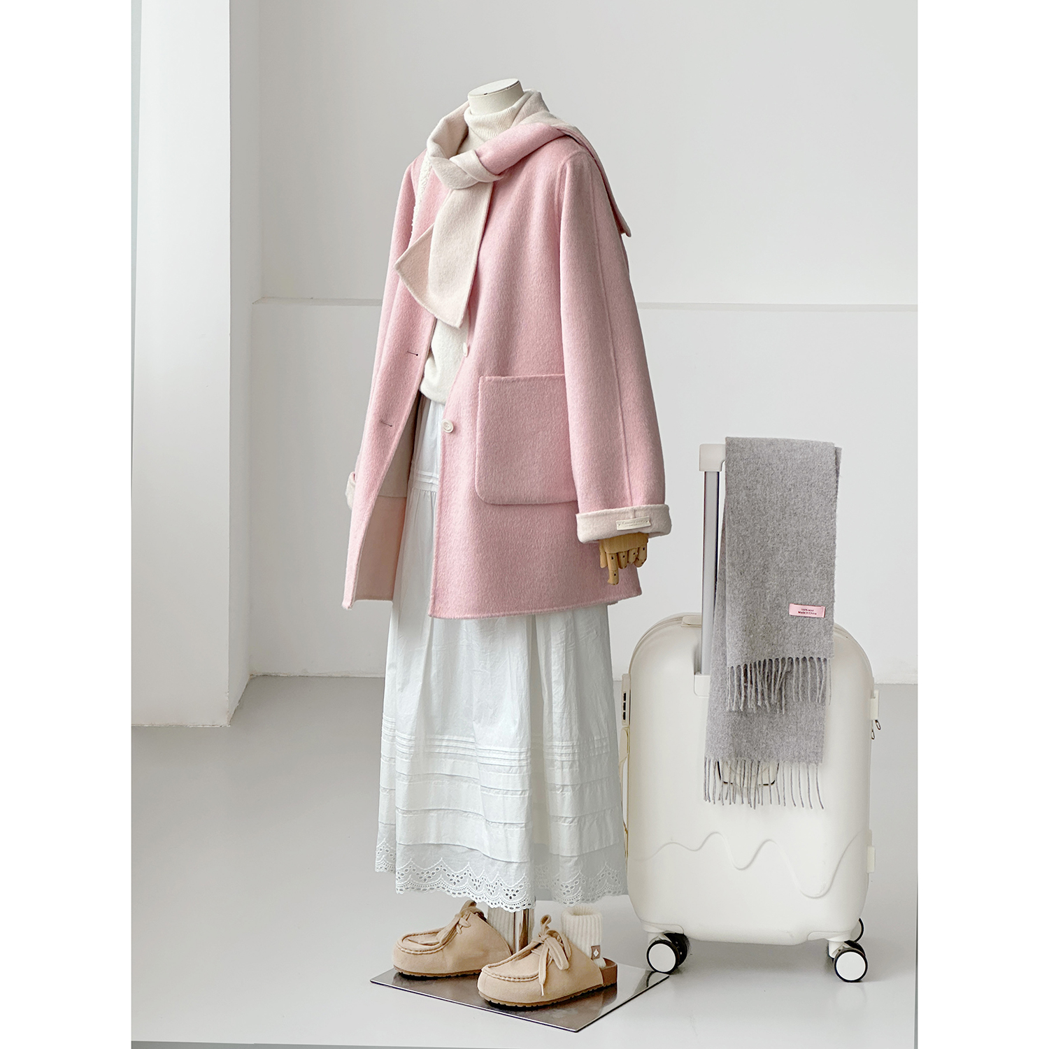 秋冬减龄小个子韩系学院风粉色围巾款手缝绵羊毛大衣外套HL140