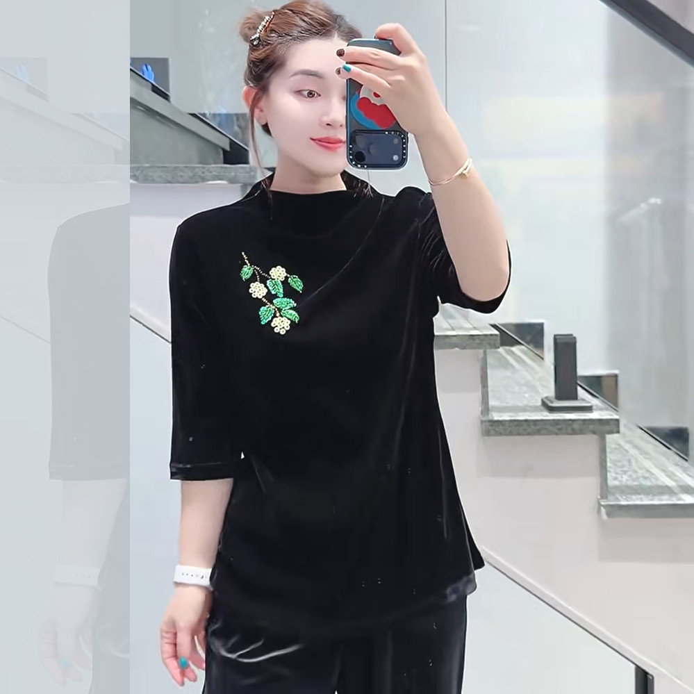 宜语析6591秋加大码五分袖卫衣女 210斤胖妹mm丝绒半高领贵气绒衫