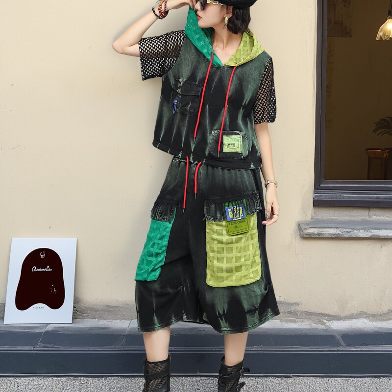 个性潮酷小众时尚套装女夏做旧撞色连帽短款上衣七分阔腿裤两件套