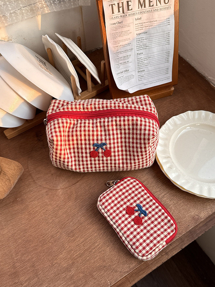 红格樱桃化妆包女便携ins风迷你收纳包卡包外出大容量化妆零钱包,箱包皮具/热销女包/男包,手拿包,淘宝优惠券,粉丝福利购,淘宝优惠卷