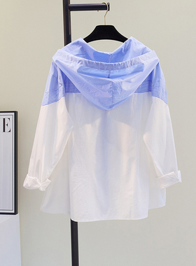 设计感撞色连帽蓝色衬衫短外套女2025春夏新宽松显瘦衬衣防晒上衣