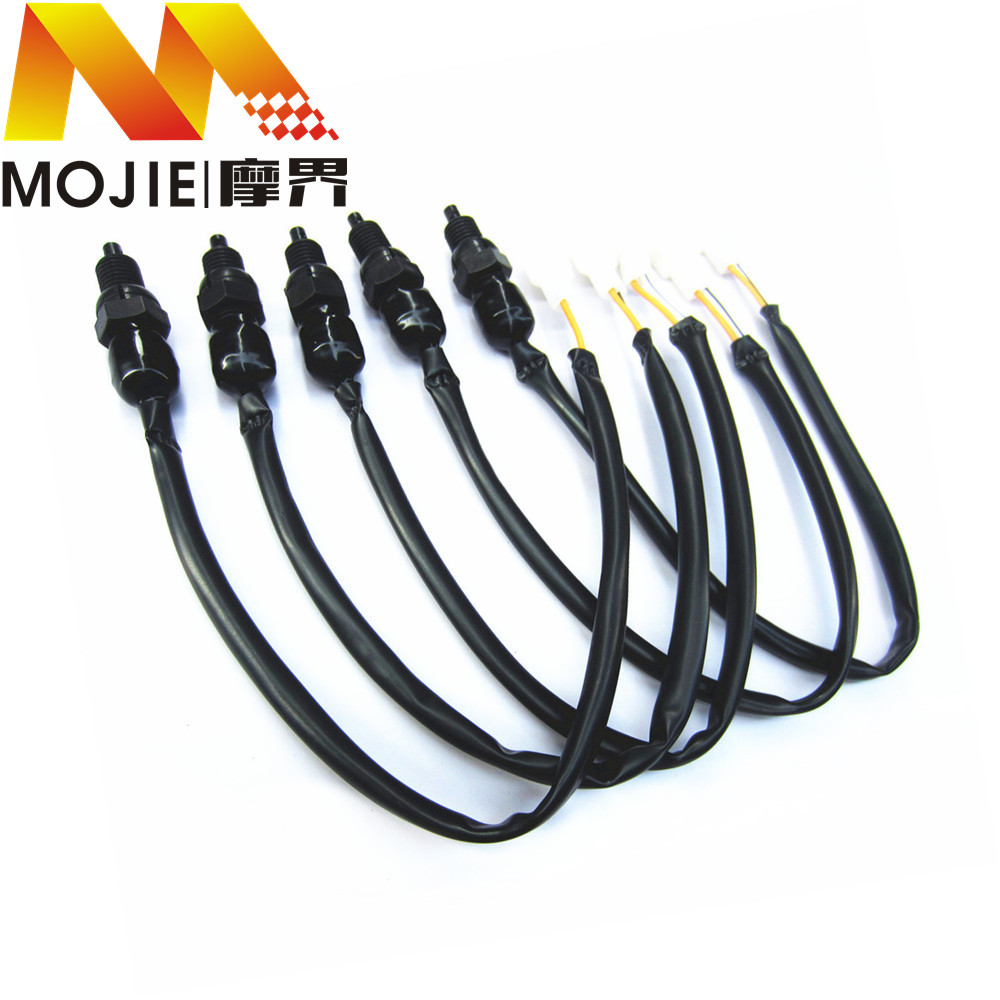 适用铃木锐爽钻豹银豹刹车灯开关