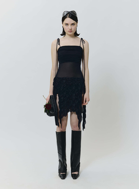 【现货】AVAVAV 25SS 开衩花朵边短裙 DOUBLEBOO