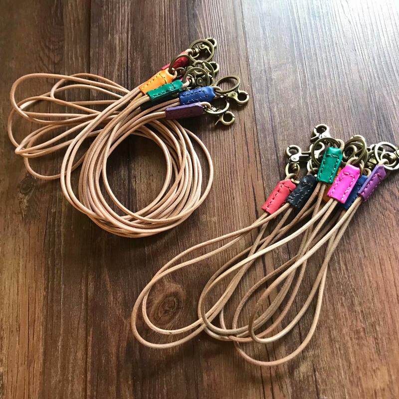 纯牛皮钥匙扣防丢长挂绳钥匙链车用钥匙圈挂件长款挂脖钥匙手绳短在类目 节庆用品/礼品, 创意礼品, 钥匙扣中 - 来自Buy2taobao.com提供专业的淘宝代购服务