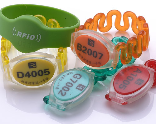 UHF标签手腕带IC桑拿手牌IC