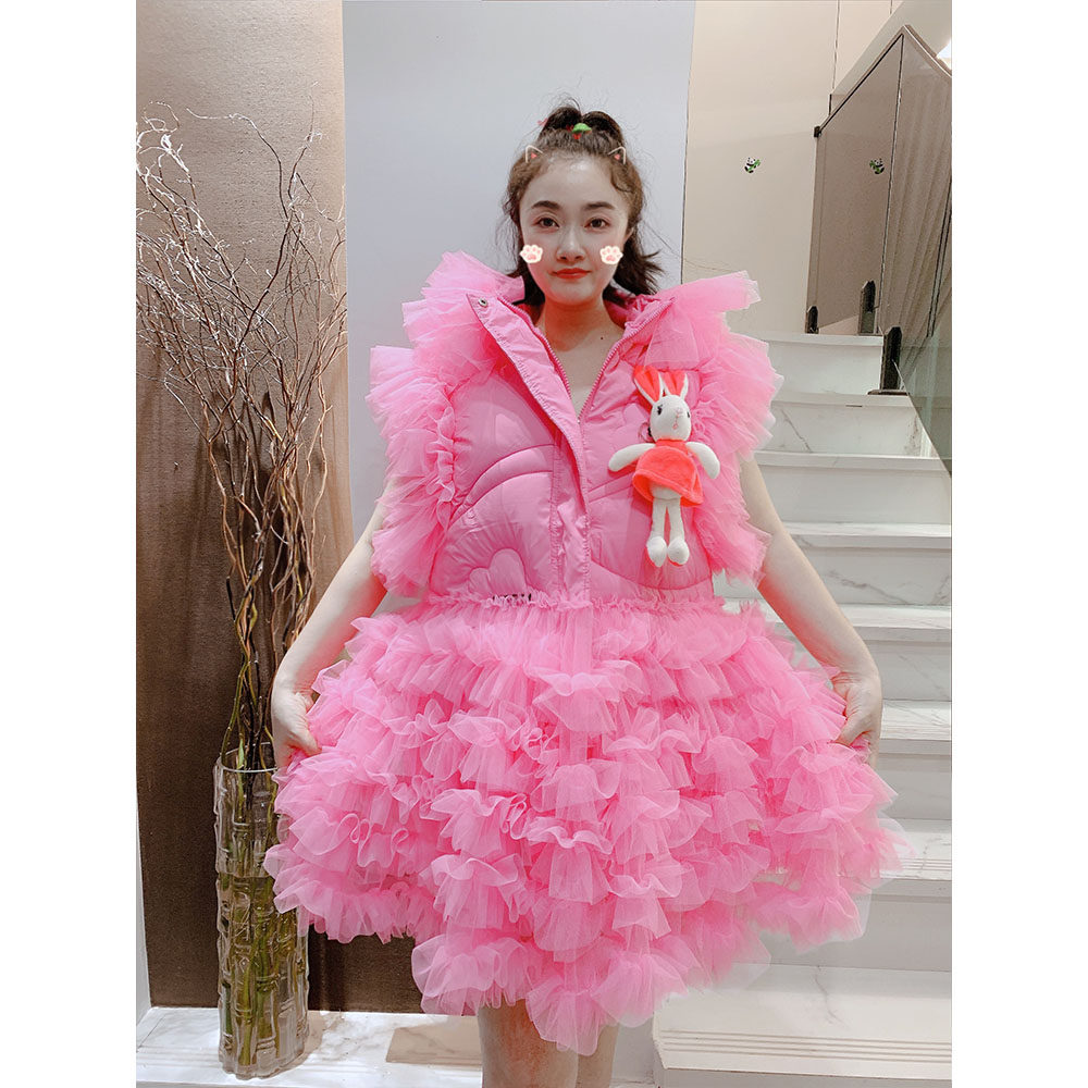 棉服马甲外套女秋冬新款泰潮高端设计师定制连帽云朵网纱加厚马夹
