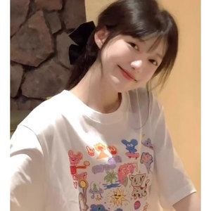 T0135-P25可爱童趣涂鸦印花T抖音春夏新款纯棉短袖T恤女,绿色真丝裙搭配效果图图片