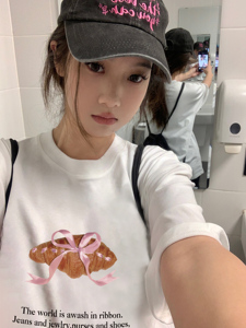 T0935-P25 韩版ins蝴蝶结牛角包印花圆领短袖宽松T恤女图片