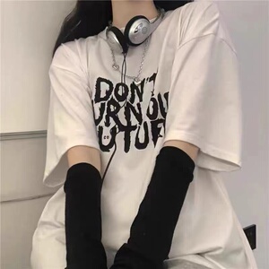 T0394-P30 高质量纯棉印花短袖t恤女 高级字母设计情侣款图片