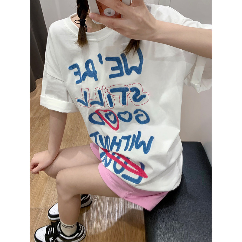 T0338-P30 24新款个性彩色字母印花纯棉T恤 情侣宽松版图片